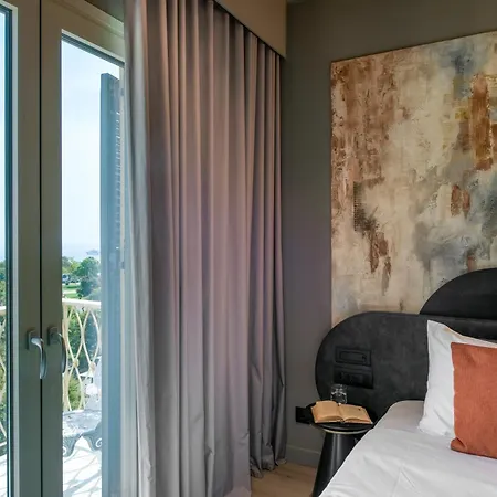 Arcadion Hotel 3*